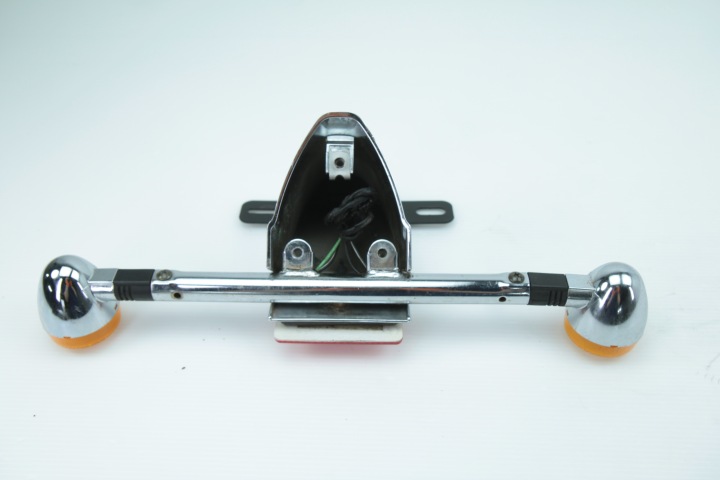 HYOSUNG AQUILA GV 250 125 00-08 FIXATION NUMÉROS CLIGNOTANTS