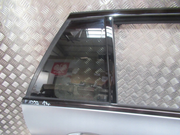 MERCEDES W213 UNIVERSEL PORTES ARRIÈRE ARRIÈRE GAUCHE DROIT 297 F1331 F1332