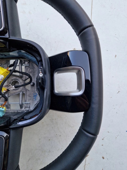 VOLANT CUIR MULTIFONCTION CITROEN C5 AIRCROSS