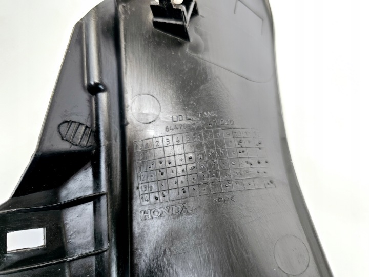 HONDA CBR 125 JC50 REMPLISSAGE GAUCHE PROTECTION CHÂSSIS