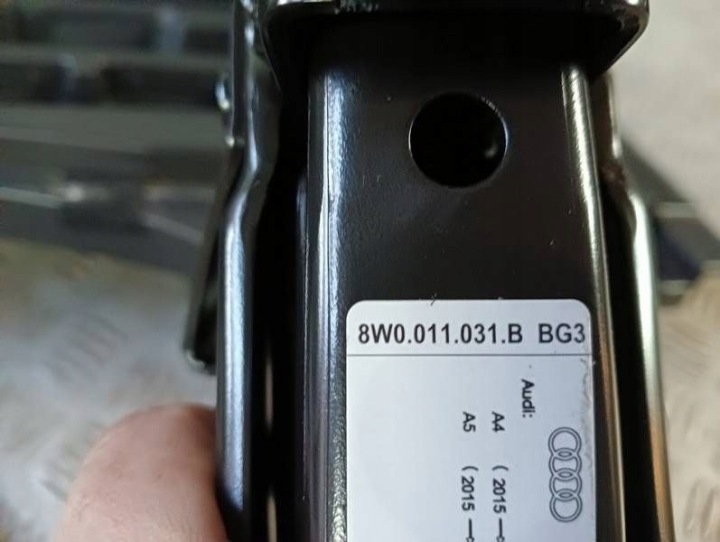 CRIC KIT RÉPARATION AUDI A4 B9 UNIVERSEL 8W9861486A 8W0011031B