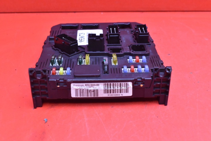 BOÎTE FUSIBLES FUSIBLE 9662463480 PEUGEOT 407 2.0 HDI 136 KM 04-10