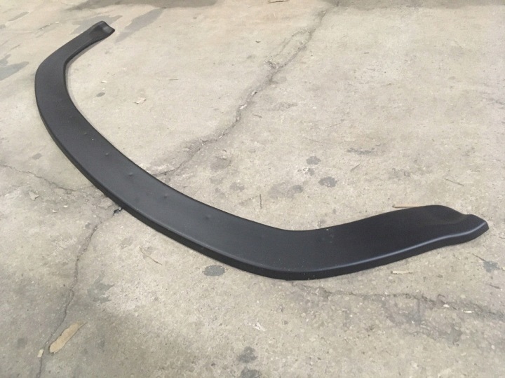 NOIR BRILLANT AVANT PARE-CHOCS SPOILER REVÊTEMENT VERS AUDI S3 8L 1999-03
