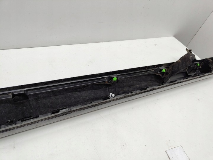 AUDI A8 D5 S-LINE MOULURE SEUIL DROITE 4N0853856B