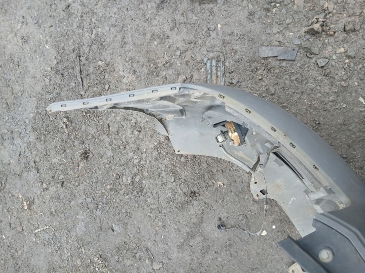PARE-CHOCS AVANT AVANT VW CADDY III 2K 03-10 2K0807221 HALOGÈNES