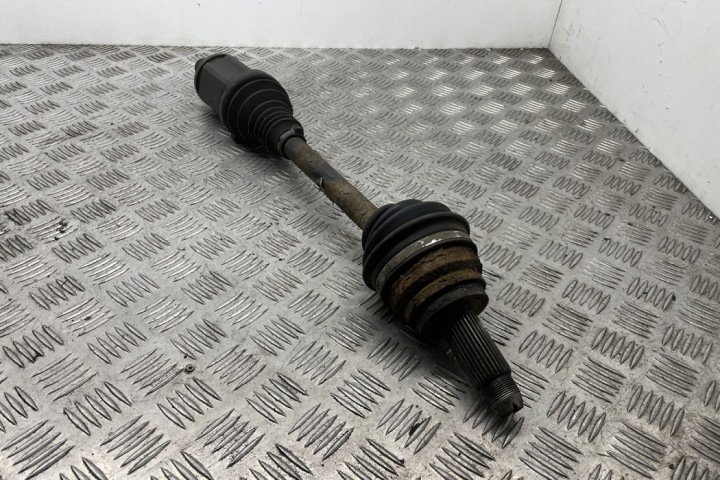 DEMI-ARBRE AVANT GAUCHE BMW X5 (E70) 7596911 3.0L DIESEL 180KW 2010