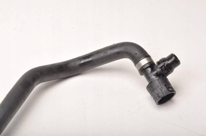 BMW I4 G26 EDRIVE40 TUYAU FIL EAU 23R 8477900