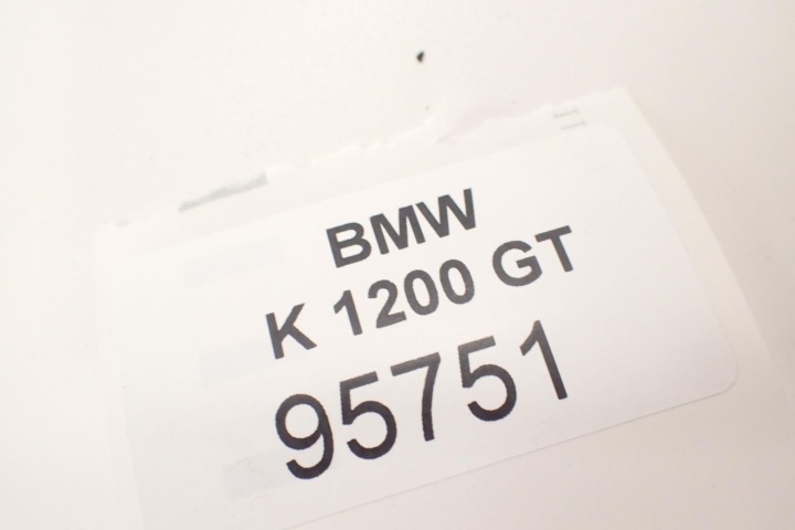 REMPLISSAGE AVANT DOUBLURE DE PASSAGE DE ROUE BMW K 1200 GT