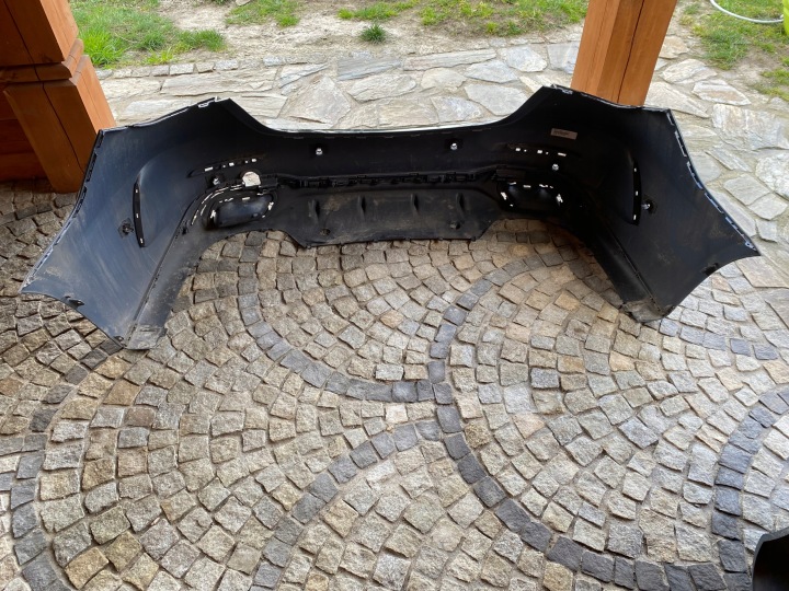 MERCEDES 206 C CLASSE AMG PARE-CHOCS SPOILER ARRIÈRE BERLINE 2068850703 ORIGINAL