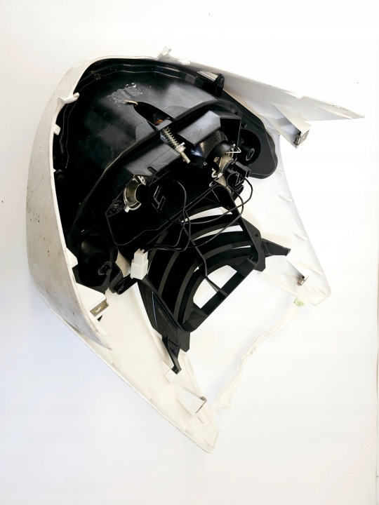 PEUGEOT SPEEDFIGHT 50 CASQUETTE CALOTTE DÉFLECTEUR D'AIR PROTECTION CHÂSSIS PROJECTEUR AVANT