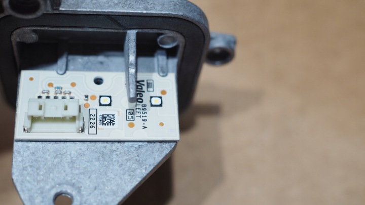 BMW 2 PIÈCES F39 F48 MODULE PHARES 90132031 B1