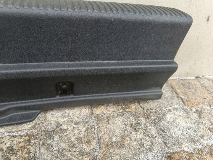 PROTECTION SEUIL COUVERCLES DE COFFRE AUDI A3 8V SPORTBACK COURROIE ARRIÈRE PLASTIQUE 8V4863471F