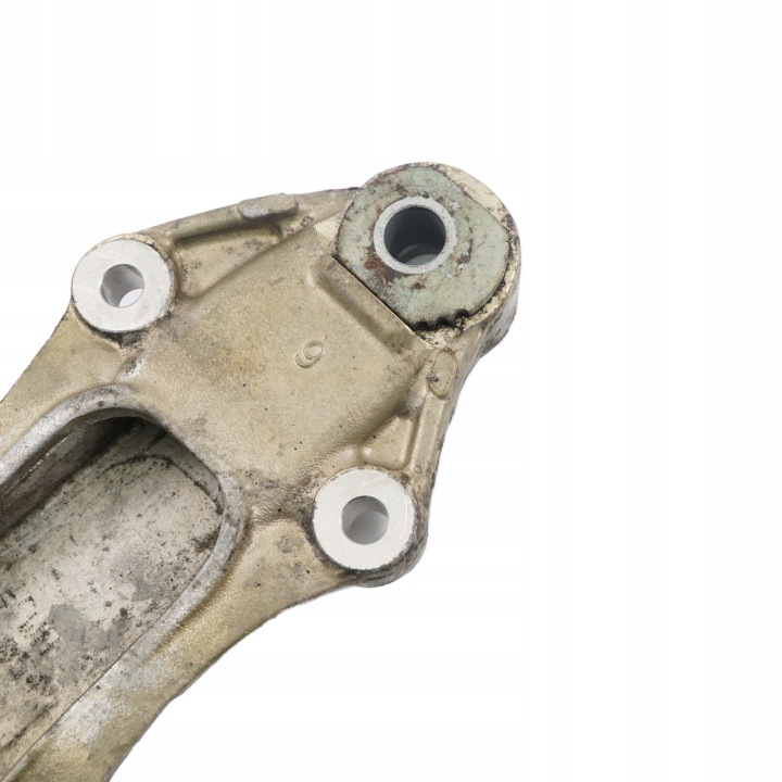 MERCEDES AVEC W221 POIGNÉE FIXATION PONT DIFFÉRENTIEL