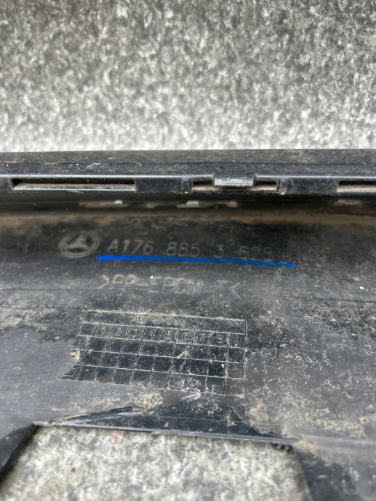PARE-CHOCS AVANT MERCEDES A-KLASA W176 LIFT A1768853625