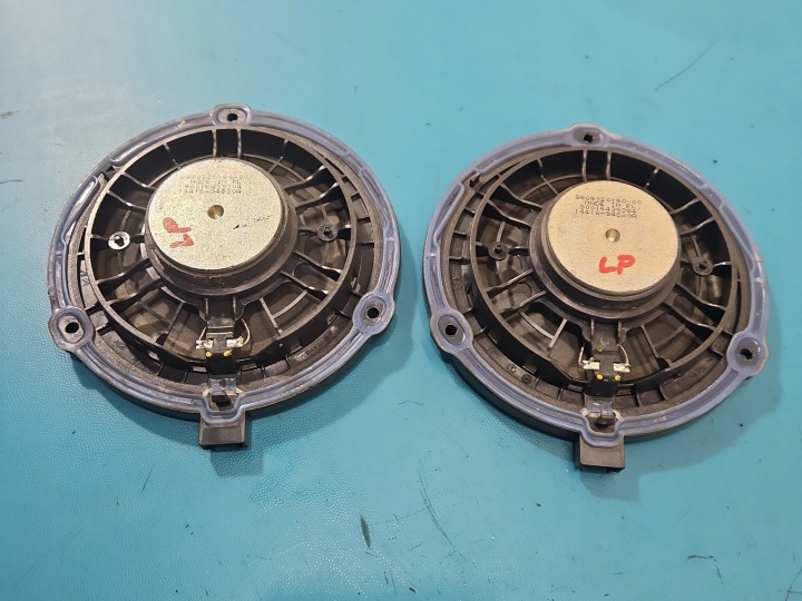 HAUT-PARLEURS ENSEMBLE PEUGEOT 2008 I 9809320280 9803320180