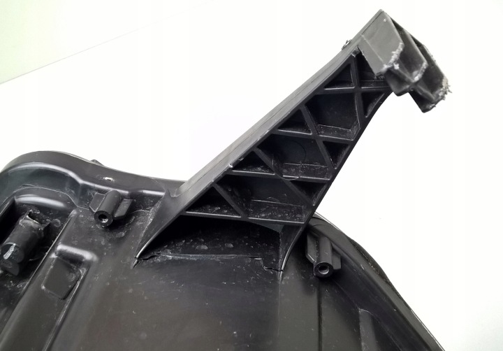 RENAULT TWINGO III 2014-2018 PHARE PROJECTEUR GAUCHE AVANT OE EUROPE 260608792R