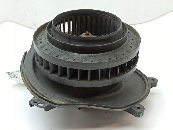 VENTILATEUR CONDUIT D'AIR CADILLAC STS SEVILLE 04142280