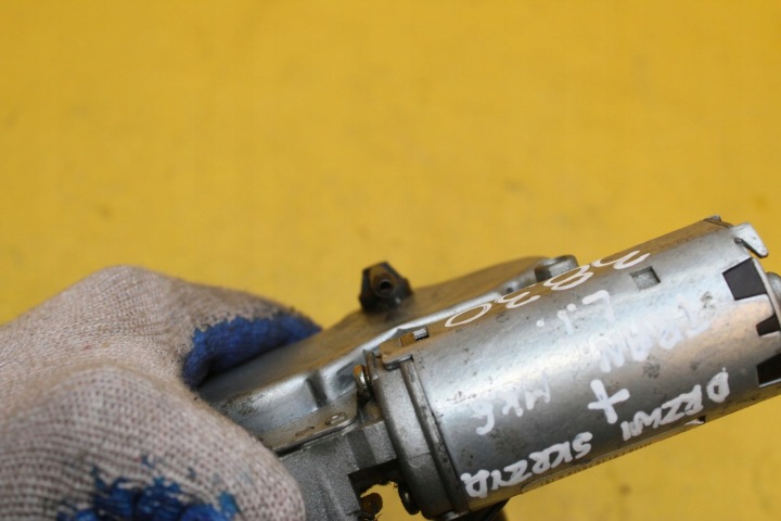 PETIT MOTEUR ESSUIE-GLACES GAUCHE ARRIÈRE TRANSIT MK6 404500
