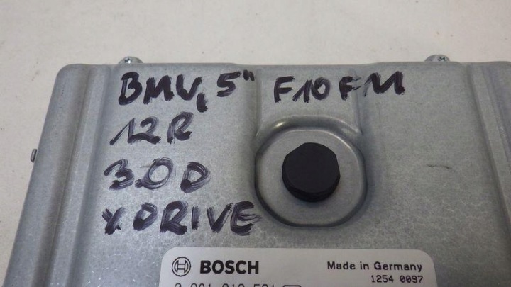 ORDINATEUR MOTEUR BMW 5 F10 F11 3.0 D XDRIVE 8572873 0281019501