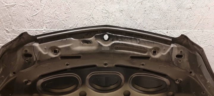 CAPOT MERCEDES W204 C-KLASA LIFT