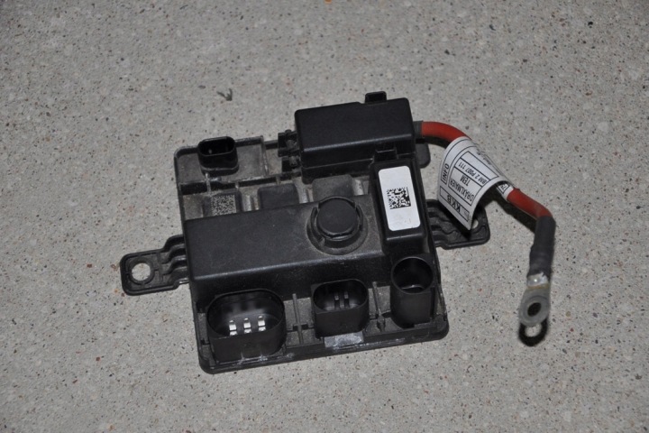 BOÎTE DISTRIBUTION TENSION BMW 5 (F10) 7599336 GASOLINE 240KW 2014