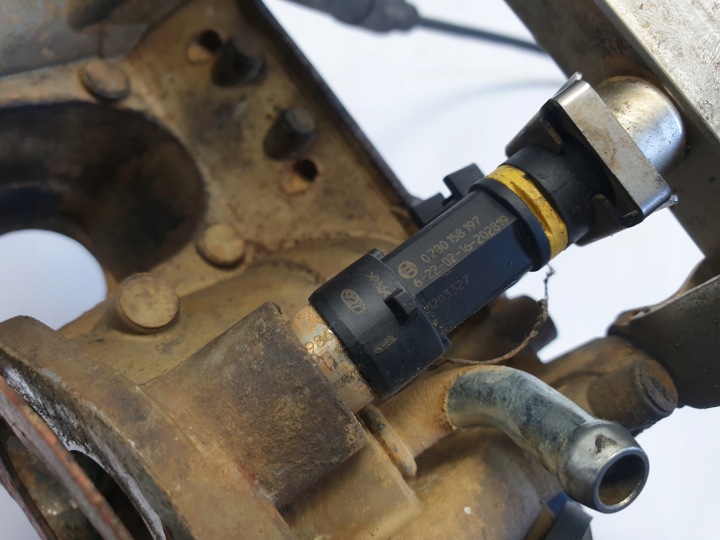 POLARIS SPORTSMAN 850 PAPILLON DES GAZ INJECTEUR MOULURE