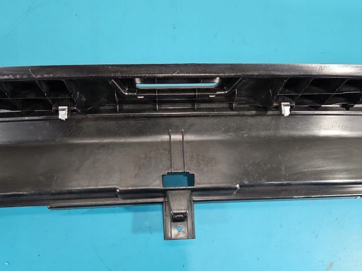 PROTECTION COURROIE ARRIÈRE PLASTIQUE BMW X6 E71 6981004