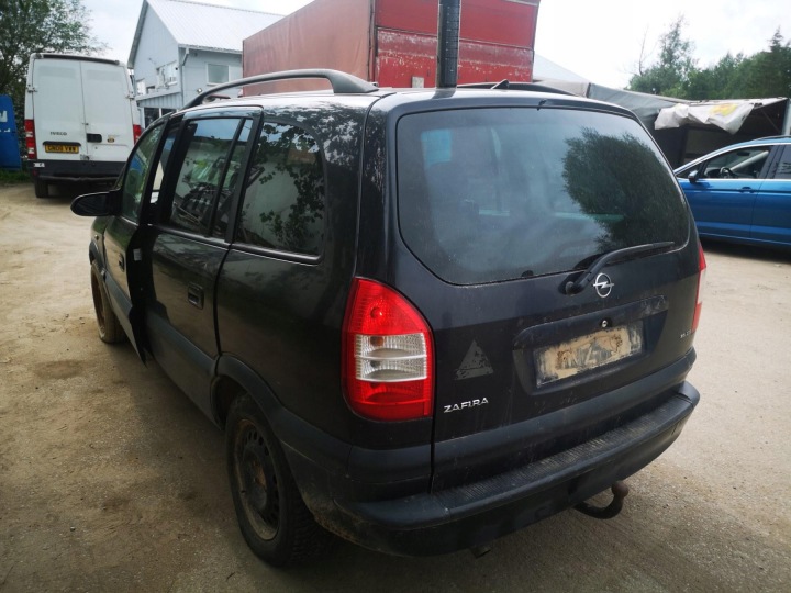 OPEL ZAFIRA KOLNIERZ SYSTÈMES REFROIDISSEMENT COUVERCLE CARCASSES THERMOSTAT SYSTÈMES C