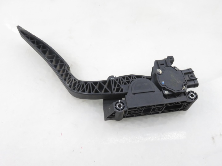 POTENTIOMÈTRE GAZ CHEVROLET CAPTIVA (C100, C140) 2.0 D 4WD 96625893
