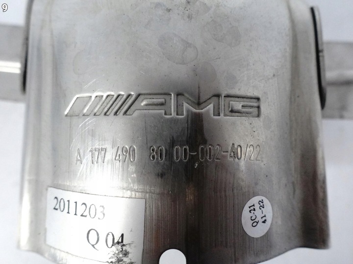 MERCEDES A-KLASA W177 A35 35 AMG 18- EMBOUT ÉCHAPPEMENT ÉCHAPPEMENT DROITE ARRIÈRE