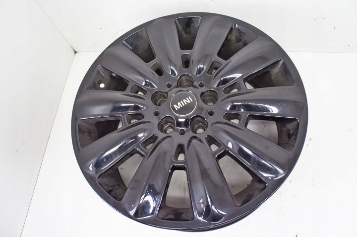TB373+ MINI COUNTRYMAN II F60 JANTES EN ALLIAGE 7.5JX18″H2 ET51 5X112 6856033