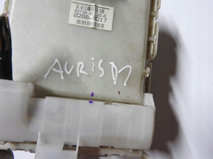 TOYOTA AURIS I 5D 06-09 2.0 D4D BOÎTE MODULE 82730-02120 0597-8A18