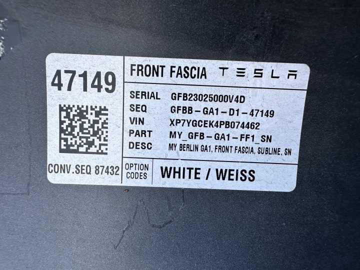 TESLA MODÈLE Y 2020- PARE-CHOCS AVANT SANS PDC ORIGINAL