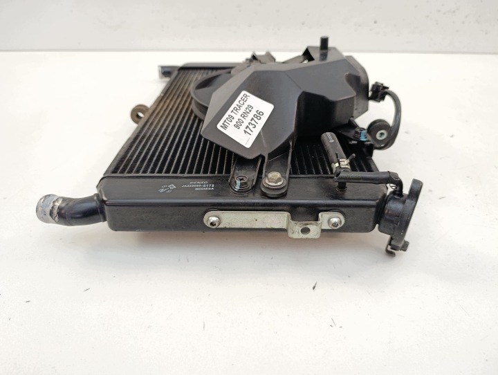 YAMAHA MT09 TRACER 900 RN29 RADIATEUR VENTILATEUR