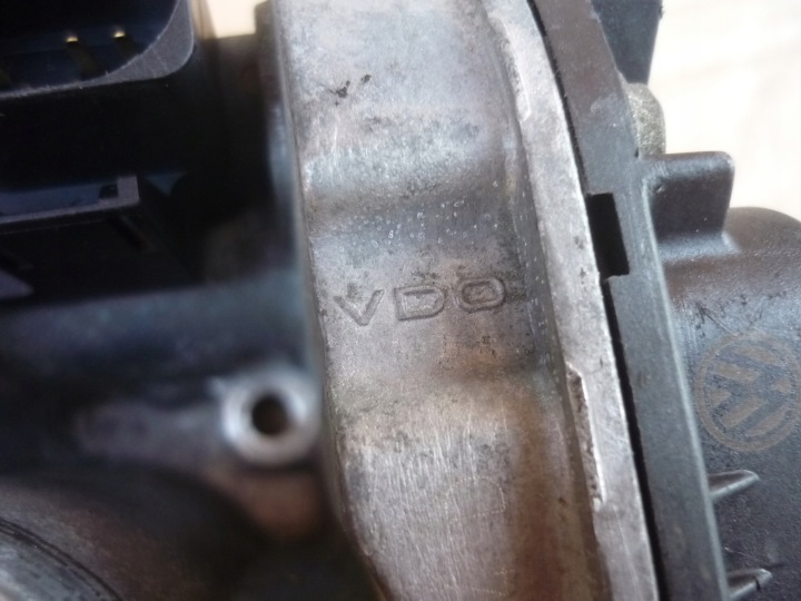 PAPILLON DES GAZ 1.0 1.4 1.6 8V AER AEX AKV APQ AEE ALM ANX 030133064D FONCTIONNEL
