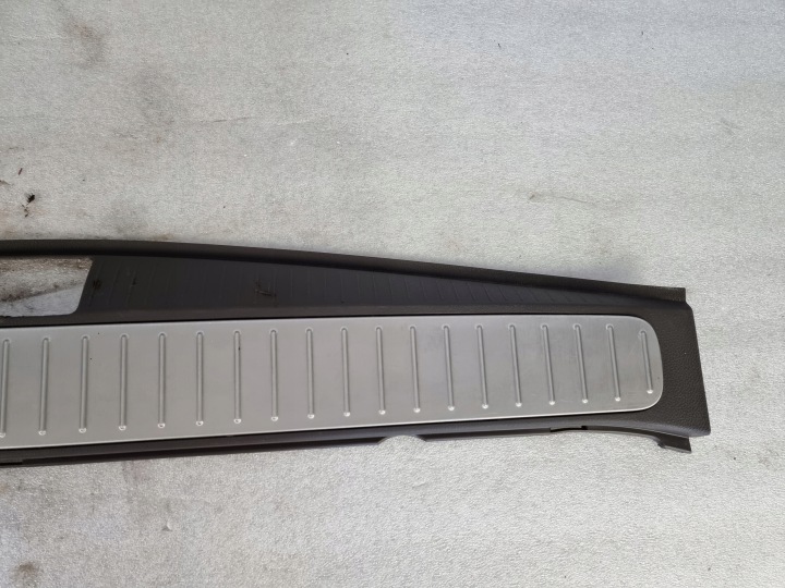 MOULURE REVÊTEMENT PROTECTION COUVERCLES DE COFFRE OPEL ZAFIRA