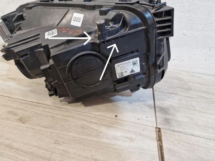 GAUCHE PROJECTEUR MERCEDES GLB A2479063700