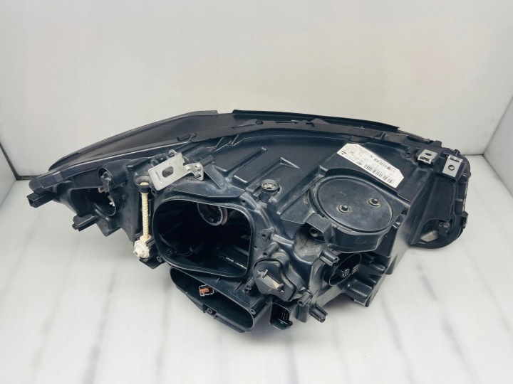 PROJECTEUR AVANT CÔTÉ GAUCHE BMW 5 F10 F11 1EL01108721