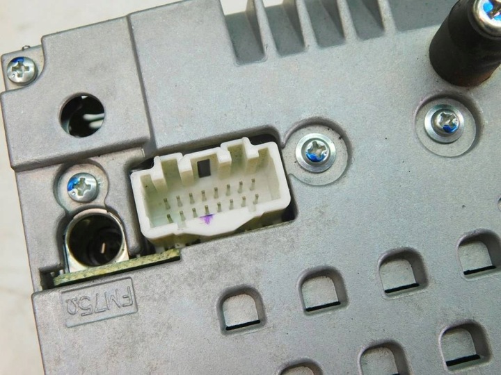 MAZDA 6 2.0D 2006R LIFT RADIO D'USINE GR4B66DSX