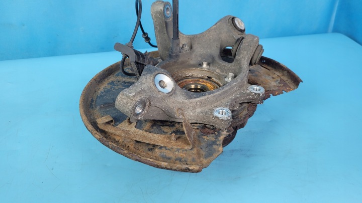 MERCEDES W218 CLS 350 15R ROTULE DE DIRECTION BRAS DE SUSPENSION GAUCHE ARRIÈRE A2123500141