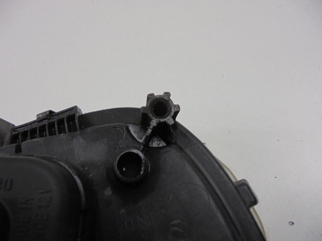NISSAN MICRA K11 PROJECTEUR GAUCHE H4 LIFT 260601F511