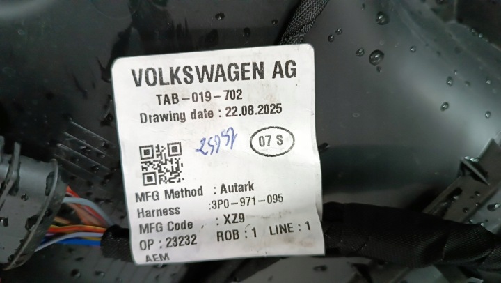 PARE-CHOCS AVANT AVANT SKODA SUPERB IV 4 3P0807221 24-