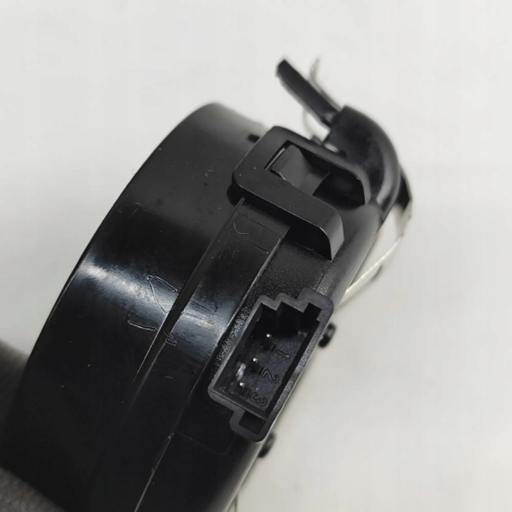 CAPTEUR PLUIE NISSAN LEAF (ZE1) 6PW011465 19943851 110KW 2022