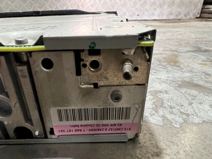 RENAULT MEGANE III RADIO NAVIGATION MONITEUR JEU