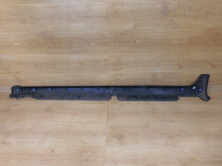 CITROEN C3 III 3 16-24R MOULURE SEUIL DROITE SEUIL DROIT 9813817380