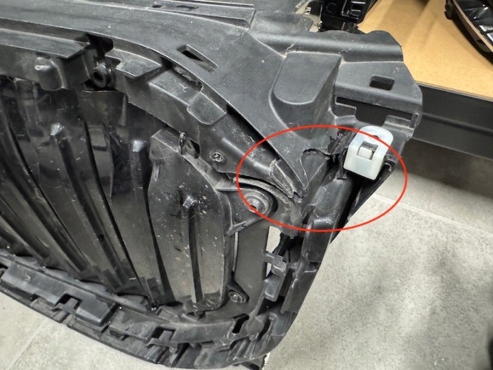 BMW X5 G05 GUIDE D'AIR JALOUSIE ORIGINAL 5A29042-02