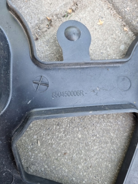 RENAULT MEGANE 3 III HAYON 08- GLISSIÈRE PARE-CHOCS GAUCHE ARRIÈRE ARRIÈRE 850450006R