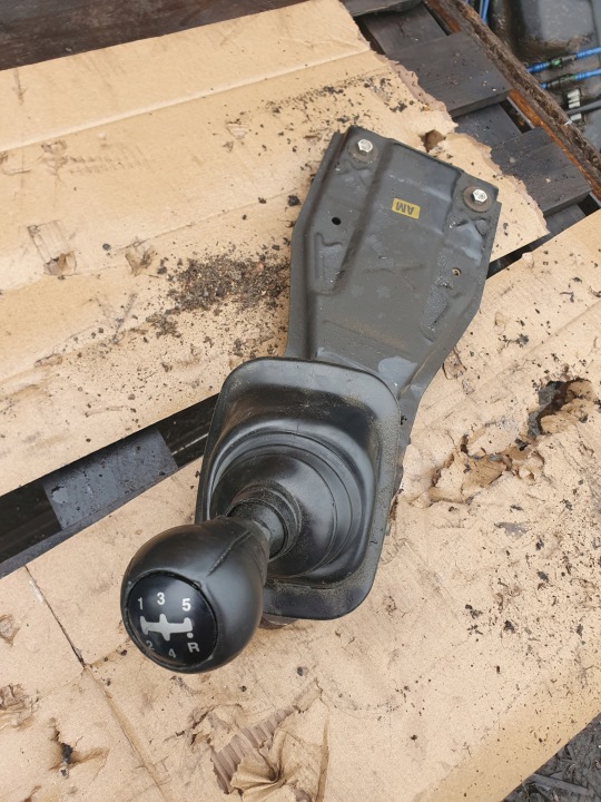 CHÂSSIS POUTRE SOUS MOTEUR AVANT BANC OPEL OMEGA B RESTYLAGE 2.2 BEN COMME NEUF