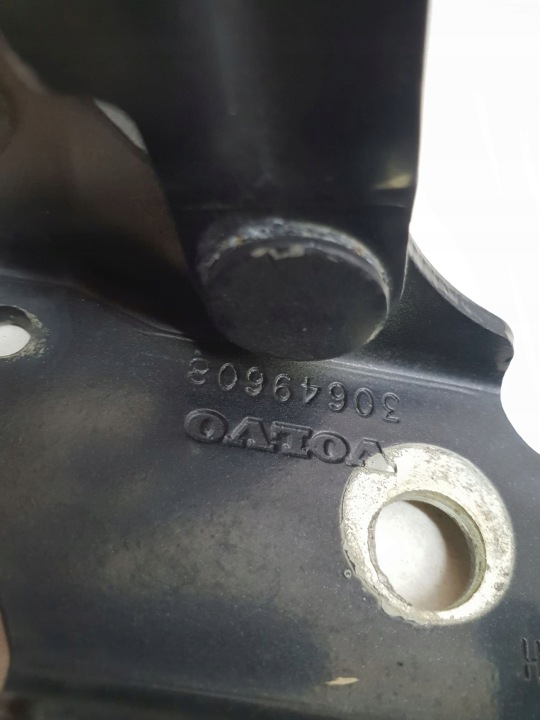 VOLVO S60 I 00-10 CHARNIÈRE CHARNIÈRES COUVERCLES DE COFFRE ARRIÈRE ENSEMBLE