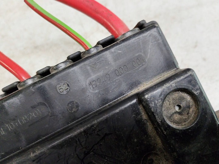 LAND ROVER BOÎTE FUSIBLES CK52-14A073-CB EUROPE